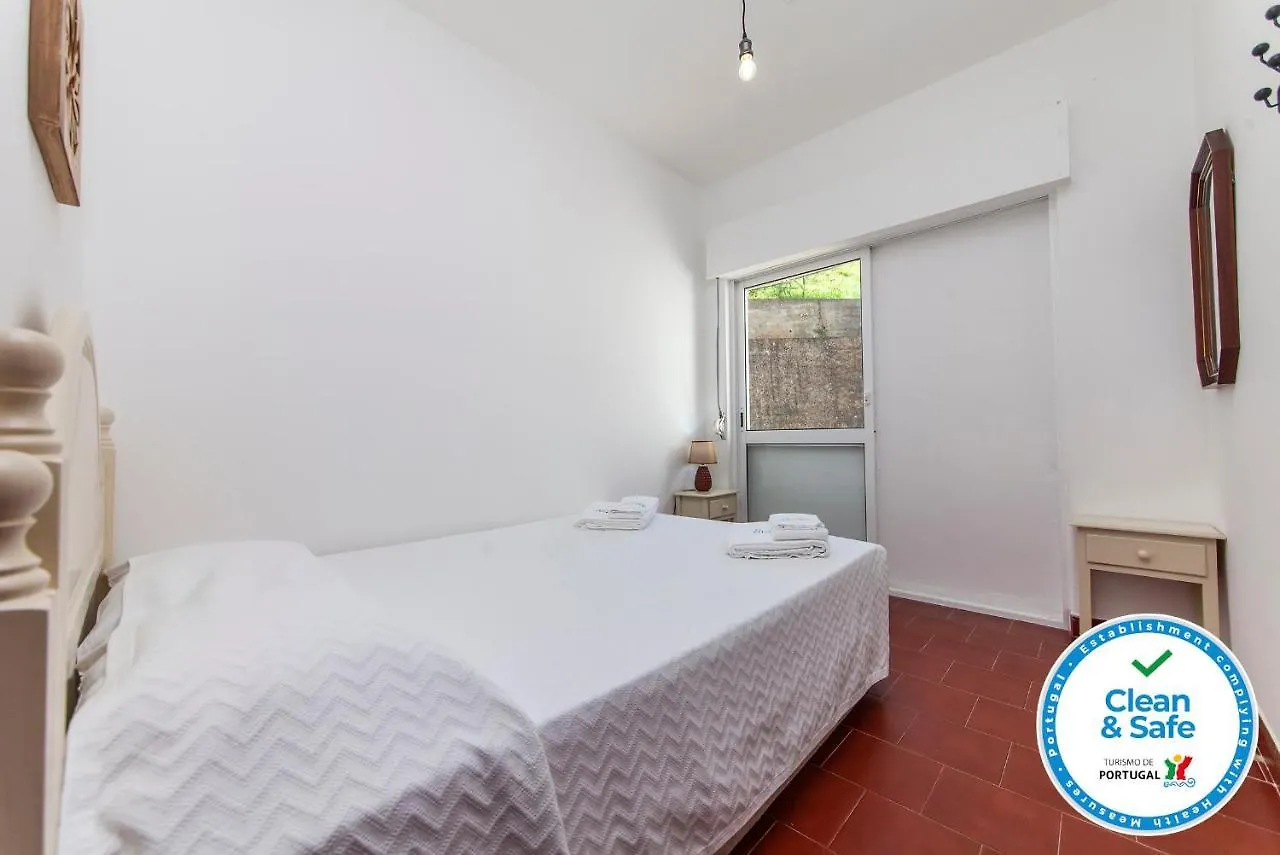 E - Local Da Trindade Guesthouse Lagos Guest house