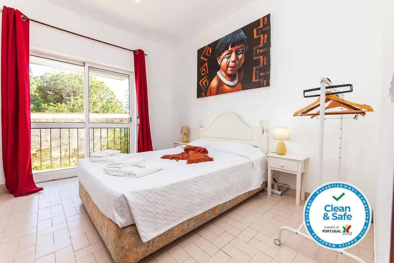 E - Local Da Trindade Guesthouse Lagos 0*,